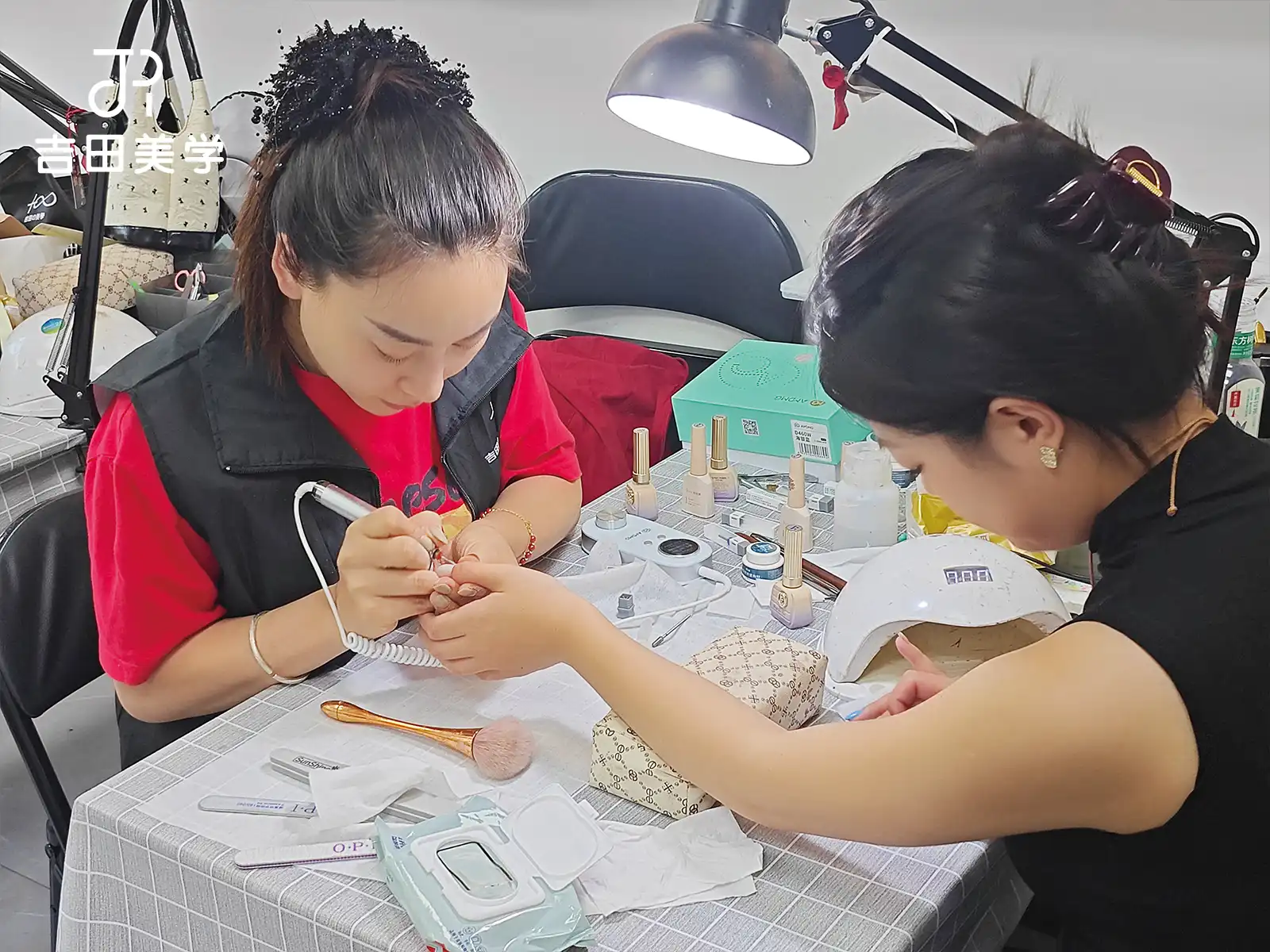 美甲美睫课堂