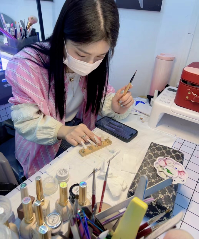 美甲美睫全科班优秀毕业生